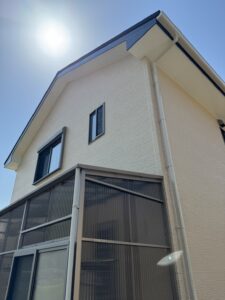 洲本市 I様邸 艶がある美しい外観に仕上がりました✨