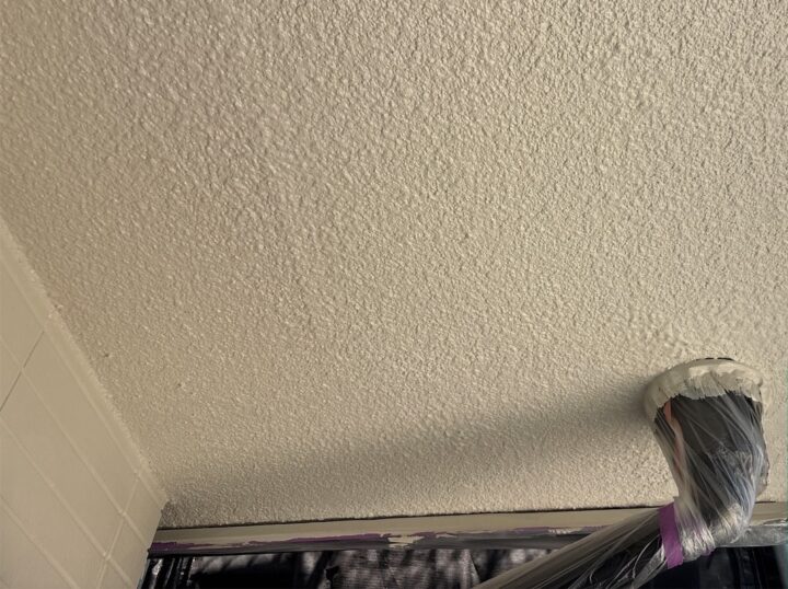 外壁塗装 中塗り