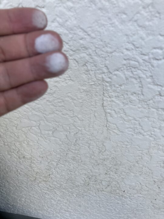 外壁チョーキング